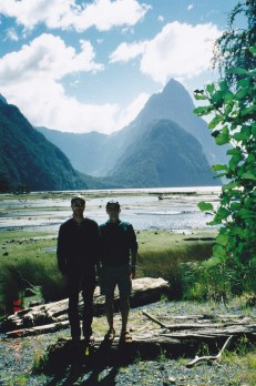 The entrance of the Milford sound is breathtaking!