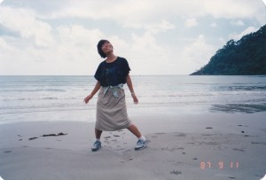 Dancing on Tribulation Cape, two centuries after Captain Cook!