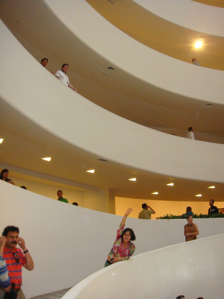 200_Gugenheim_museum